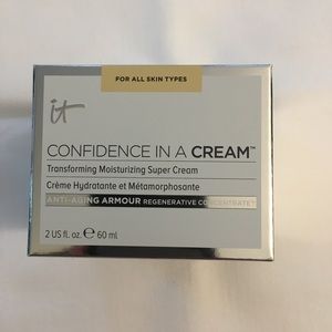 IT Cosmetics Confidence In A Cream